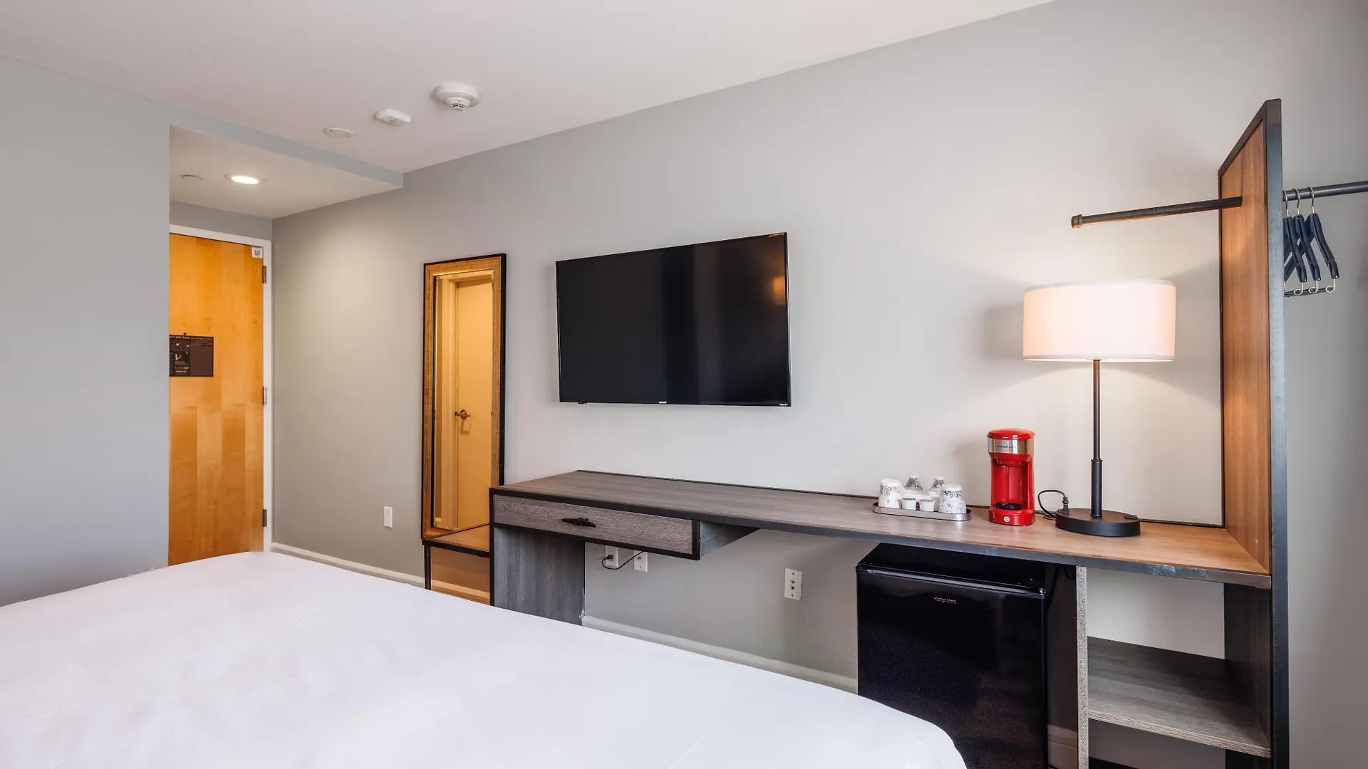 *** Hotel The Lodge Red Hook New York United States