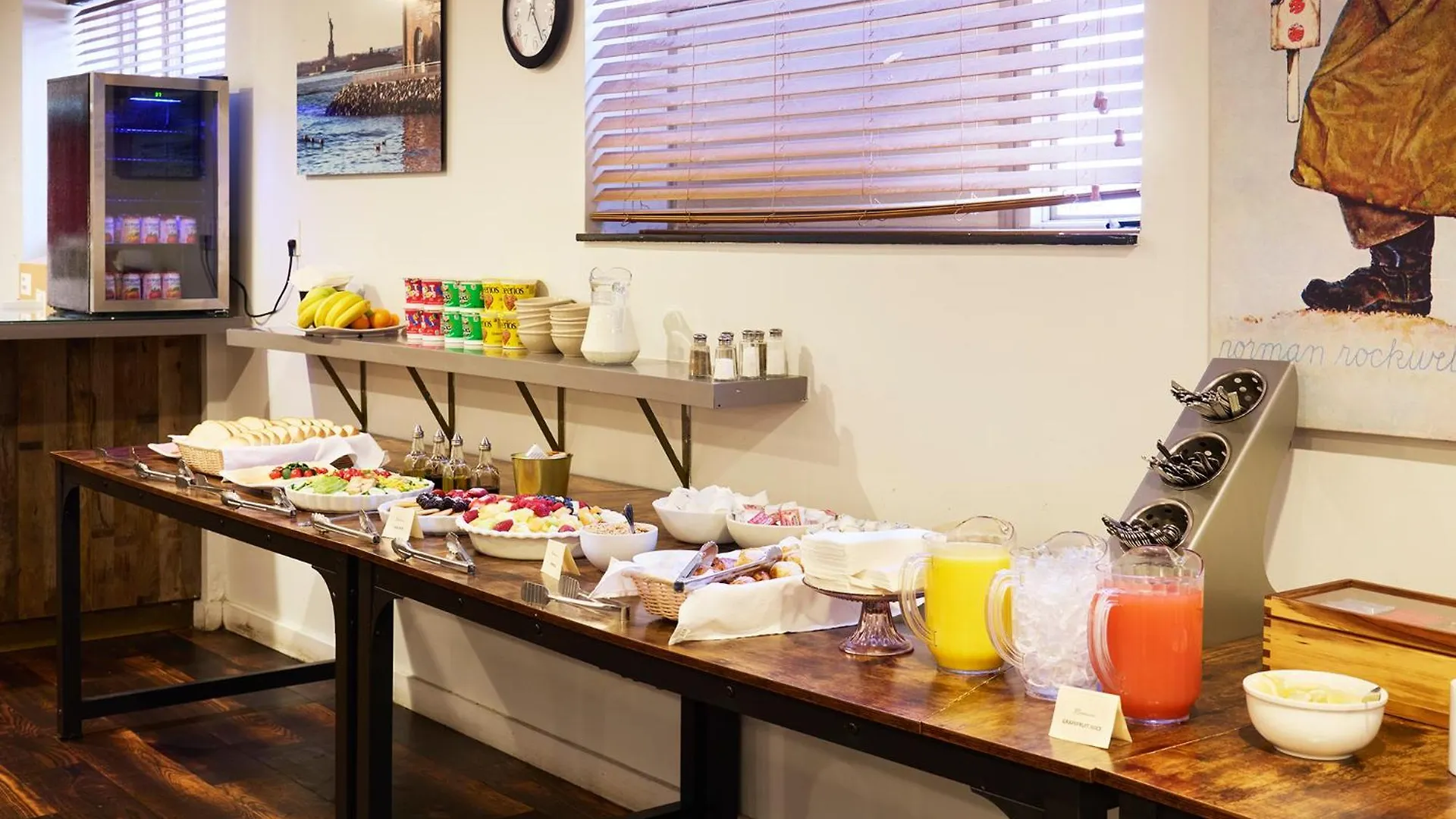 *** Hotel The Lodge Red Hook New York United States